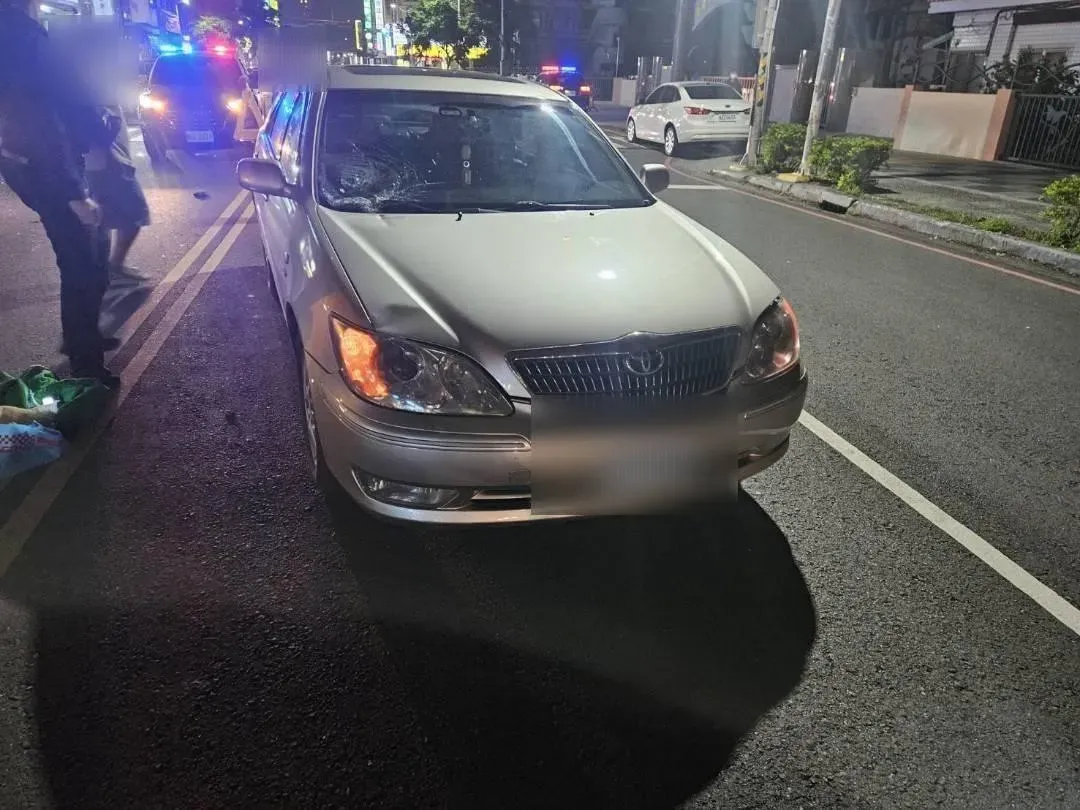 許婦遭撞車禍事故現場。（圖／翻攝畫面）