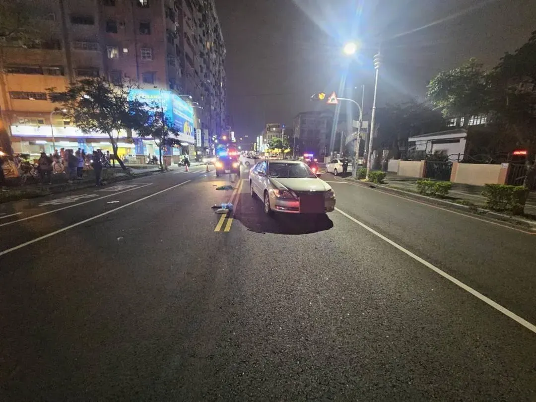 許婦遭撞車禍事故現場。（圖／翻攝畫面）