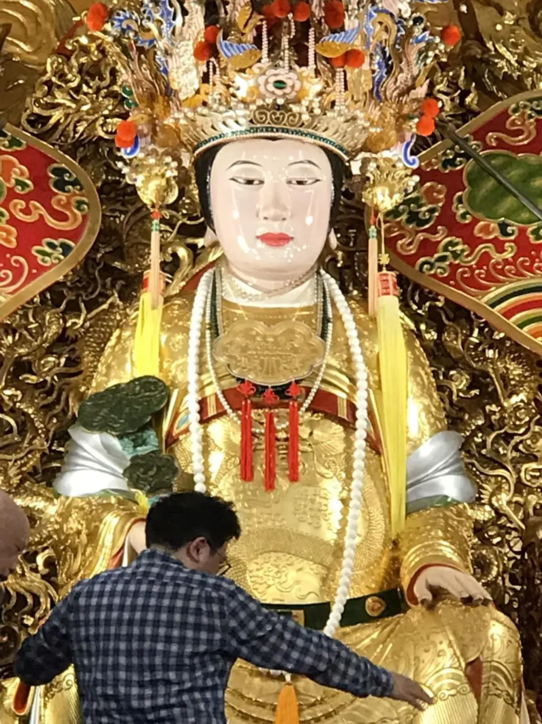 江坤俊是松山慈惠堂母娘弟子。（圖／翻攝臉書 江坤俊)