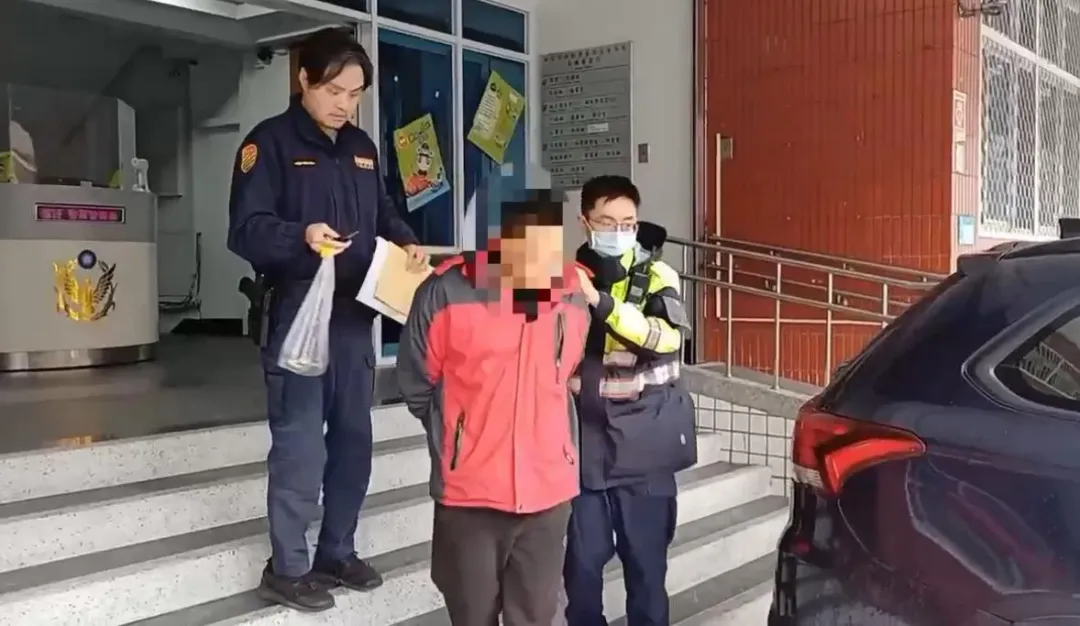 水表大盜遭警方活逮移送法辦。（圖／翻攝畫面）