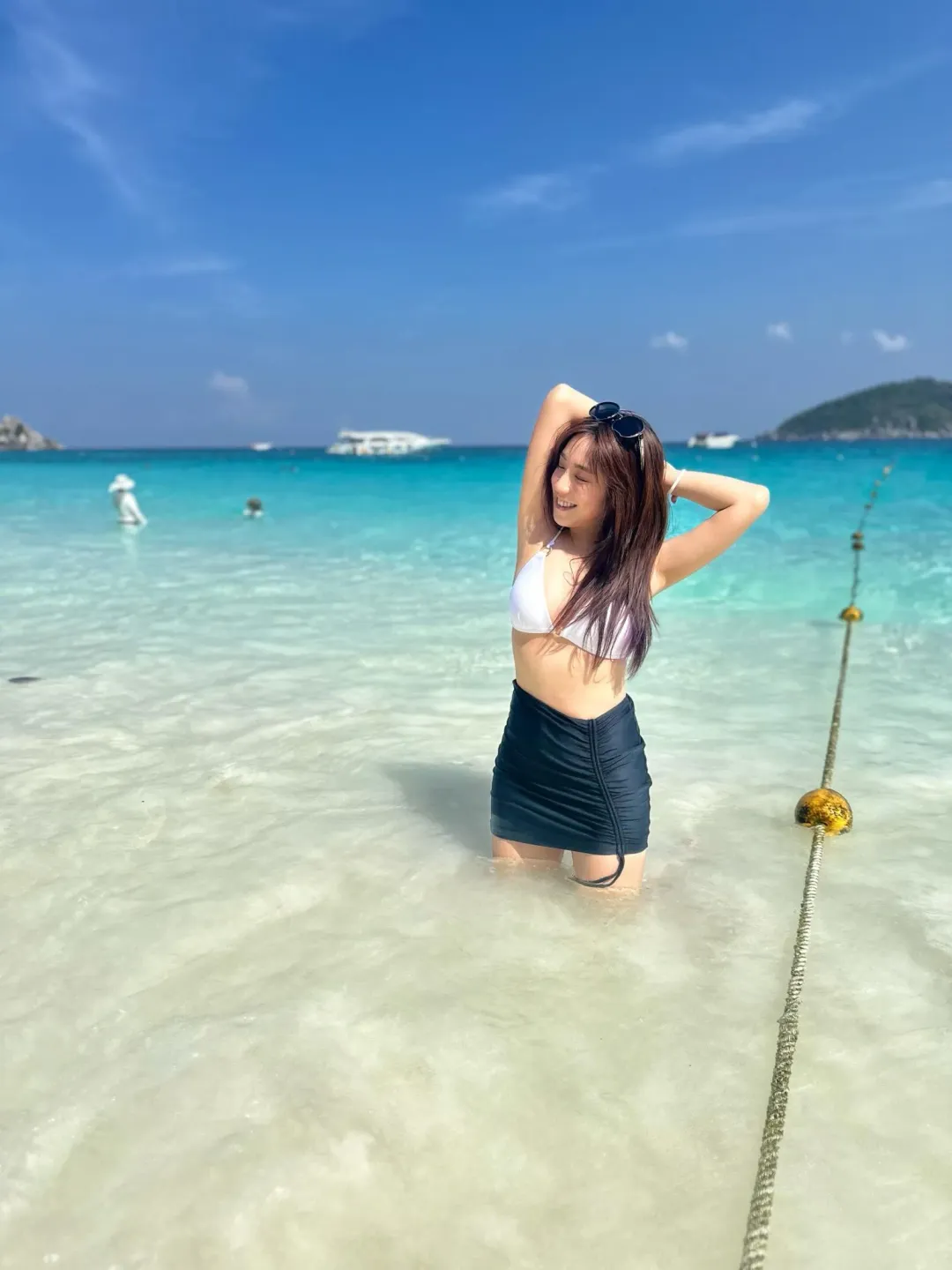 梁舒涵於泰國出外景時大秀傲人比基尼。（圖／寬寬整合行銷 提供）