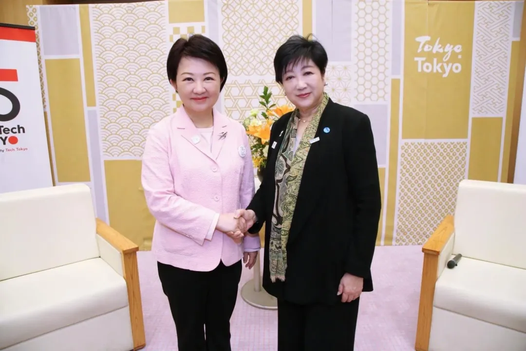 盧秀燕和小池百合子相見歡。（圖/台中市府提供）