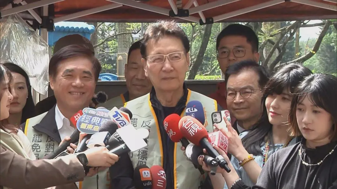 趙少康呼籲國民黨中央要介入罷免連署。（圖／中天新聞）