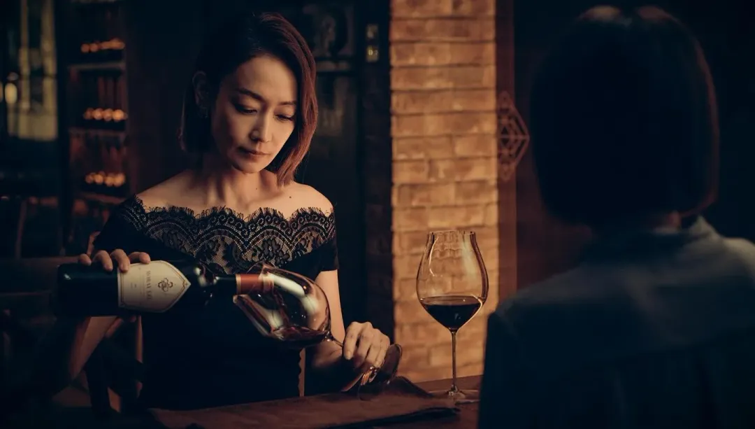 潘慧如在《死了一個娛樂女記者之後》飾演李銘忠的情婦。（圖／翻攝自潘慧如 臉書）