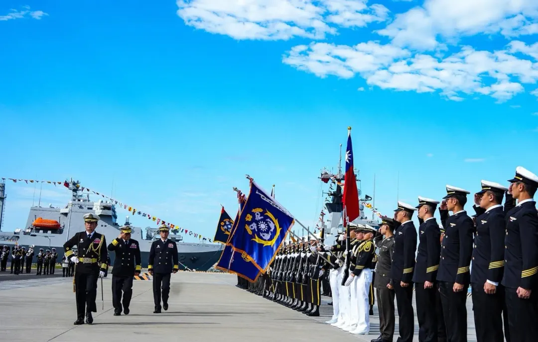 今年海軍敦睦支隊開訓。(圖/截自海軍臉書)