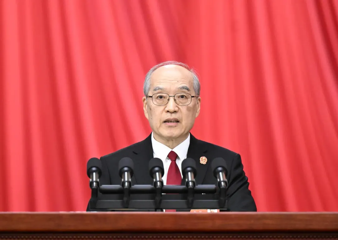 3月8日，大陸最高人民法院院長張軍在14屆全國人大三次會議第二次全體會議上作工作報告。（圖／新華社）