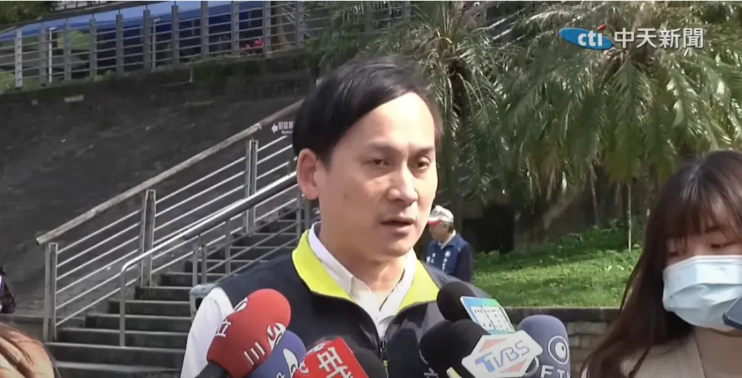葉元之表示,目前主要本分就是把立委做好。(圖/中天新聞)