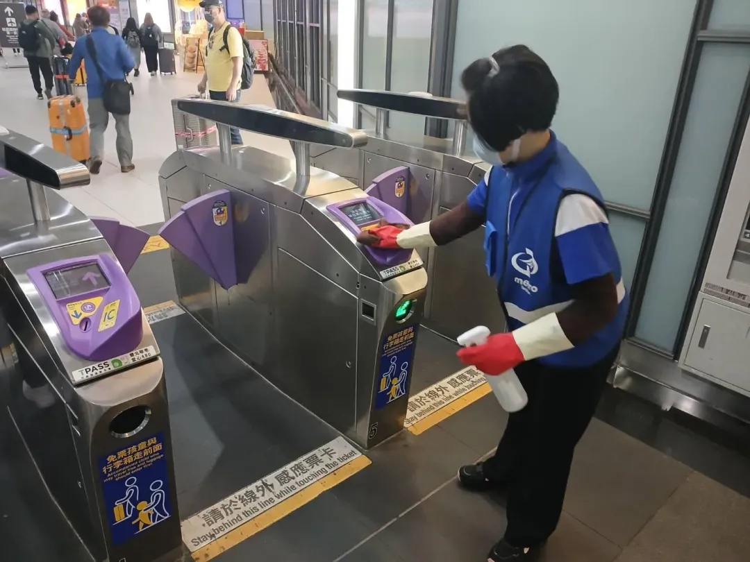 桃園捷運公司於今(11)日接獲台北市政府衛生局通知,1名日本籍旅客回國後發現感染麻疹。(圖/翻攝畫面)