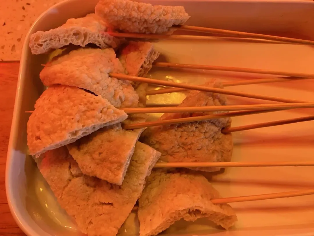 脆豆腐串。（圖／黃宏輝提供）