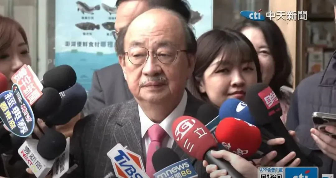 柯建銘表示,院會的表決根本是違法表決,當然是無效會議。(圖/中天新聞)