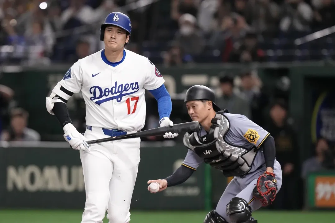 大谷翔平今首打席遭三振。（圖／美聯社）