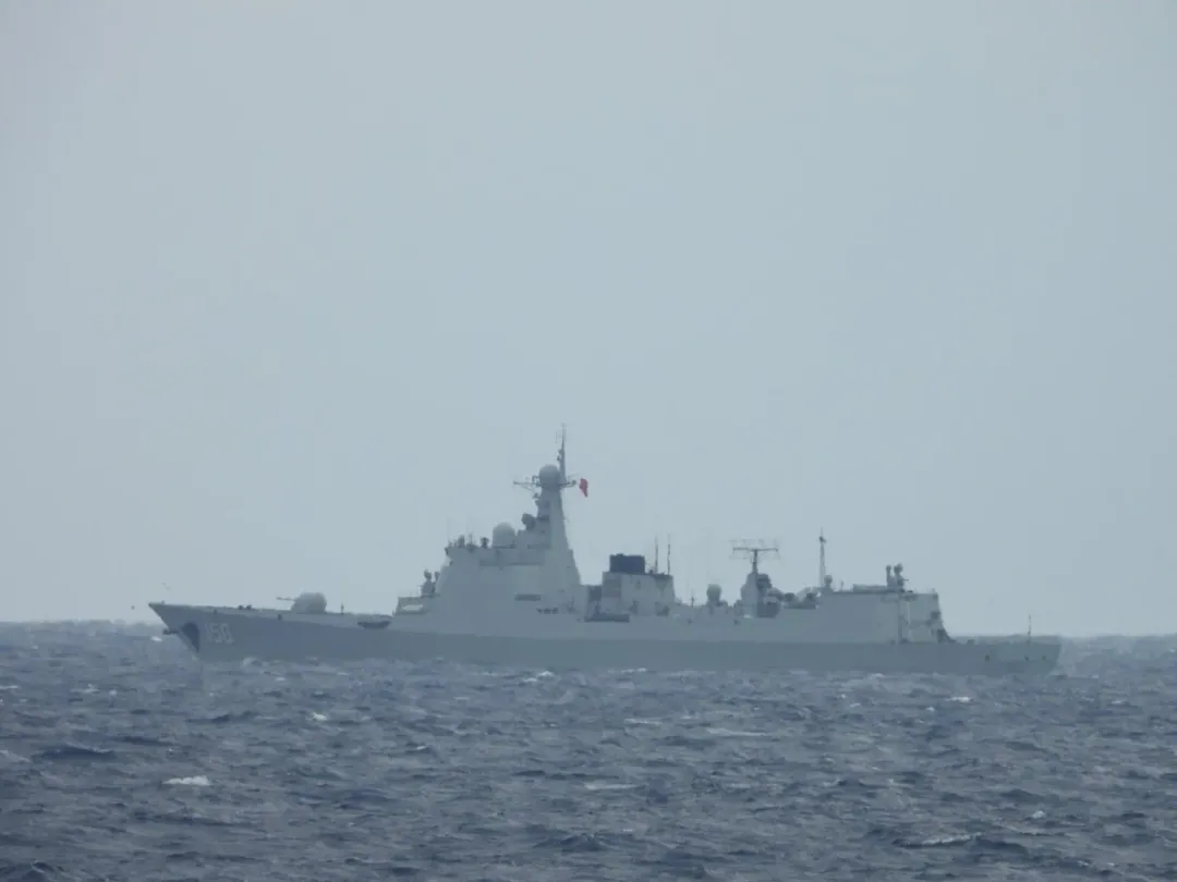 海軍拍攝的大陸052C型驅逐艦長春號。(圖/國防部)