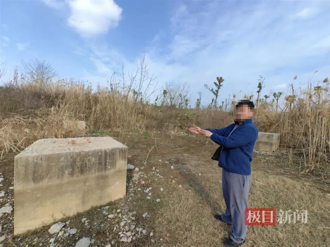 嫌犯指認現場。（圖／翻攝自「極目新聞」）