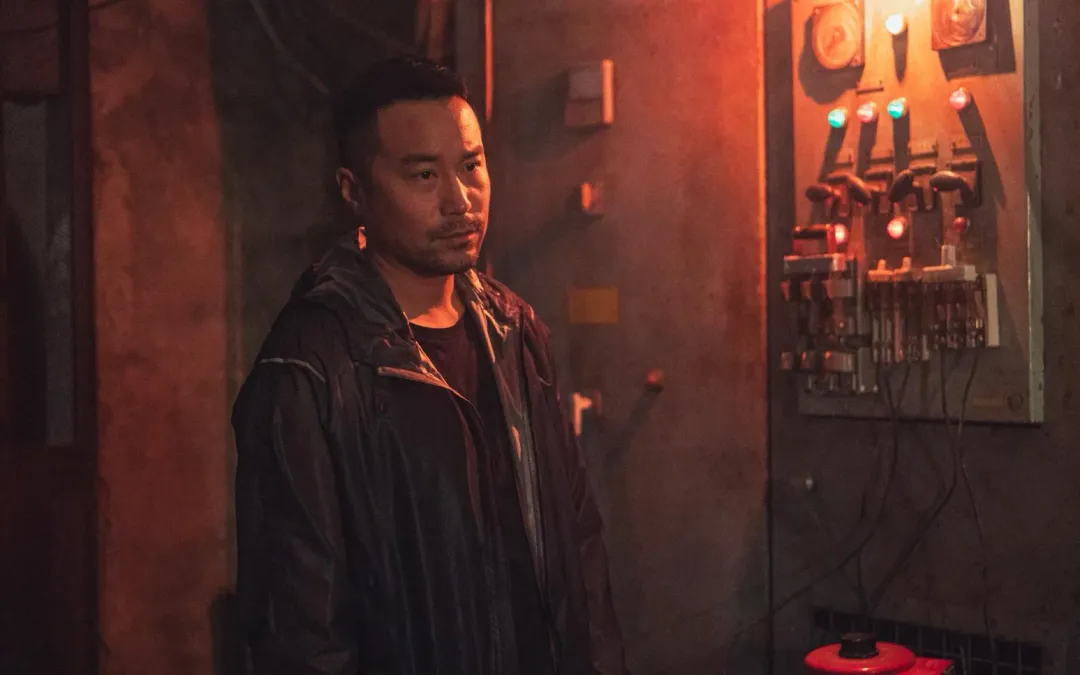 電影《器子》中，男主角張孝全有精彩動作演出，也有催淚的感人戲碼。（圖／華納音樂 提供）