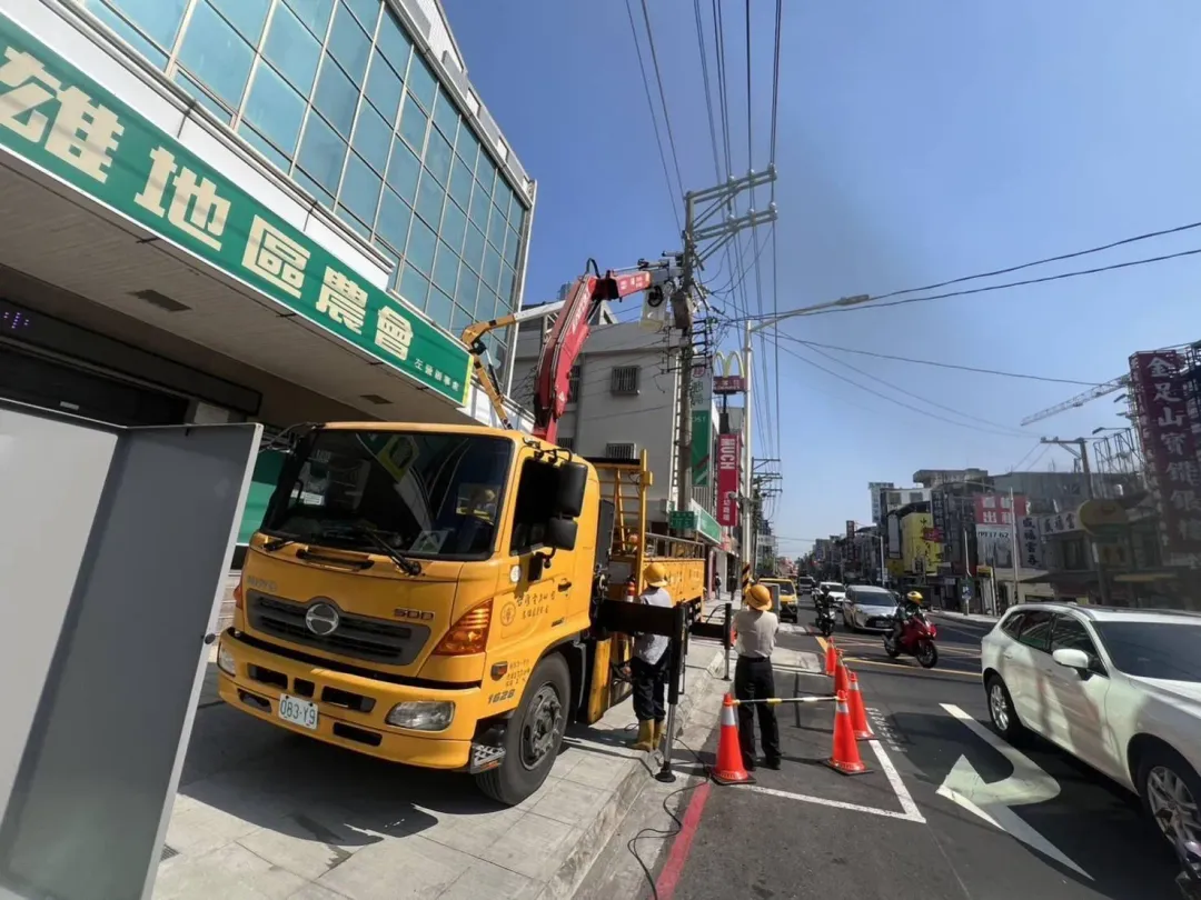高雄左營大路今(24)日上午7時57分發生停電。(圖/台電提供)