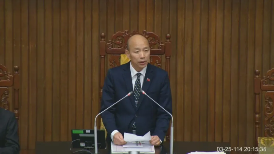 因行政團隊未赴立法院進行施政報告,韓國瑜「深表遺憾」並宣布散會。(圖/立法院影音平台)