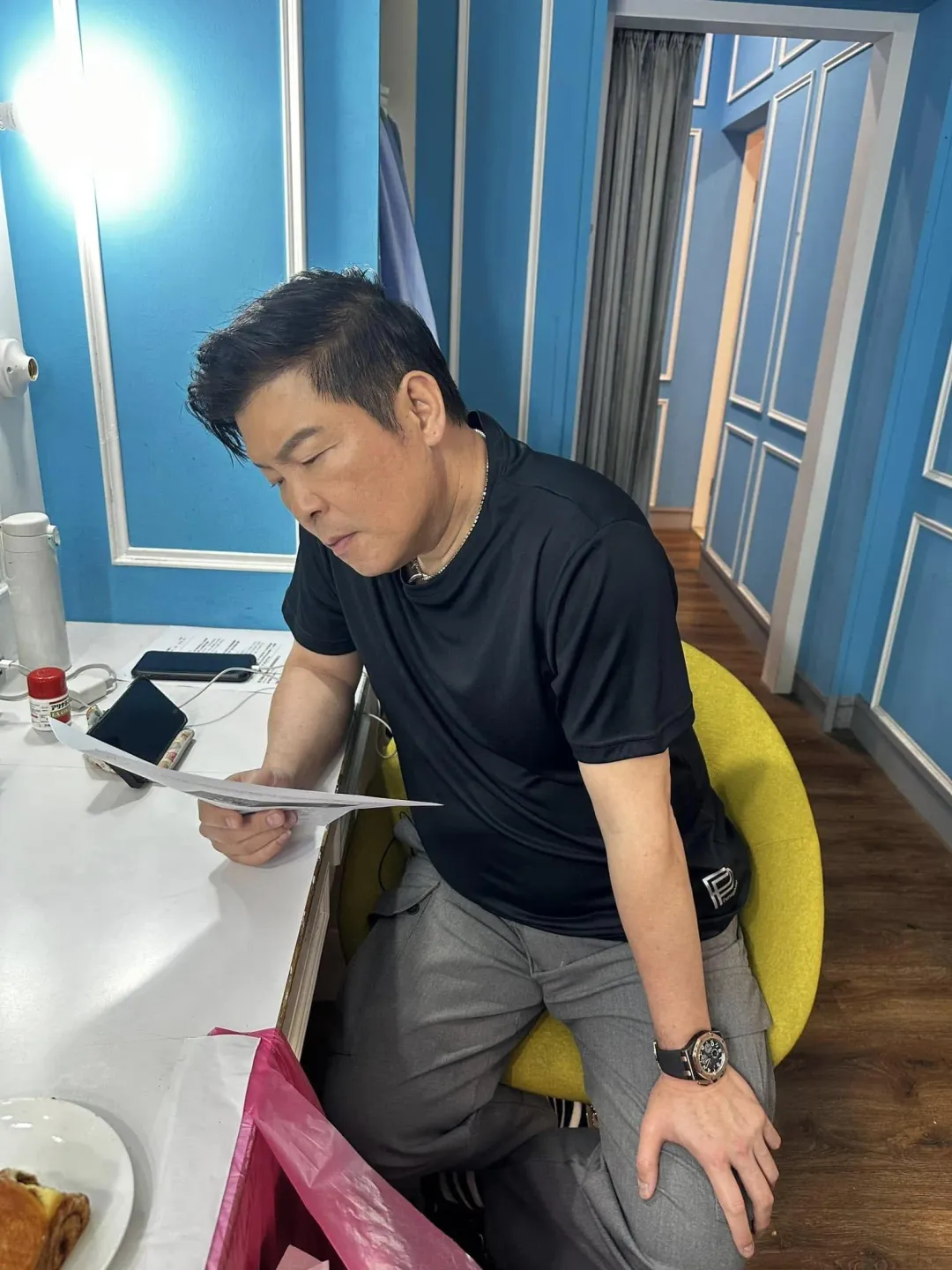 曾國城近日負面新聞頻出。（圖／翻攝臉書 曾國城）