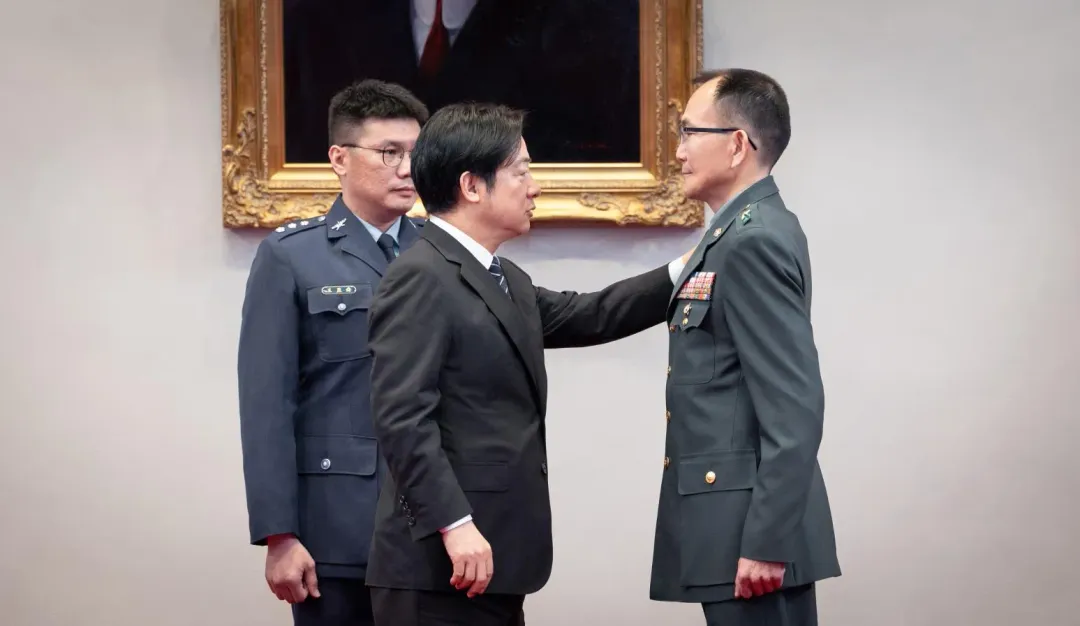 賴清德今天授階6名少將。（圖／總統府提供）