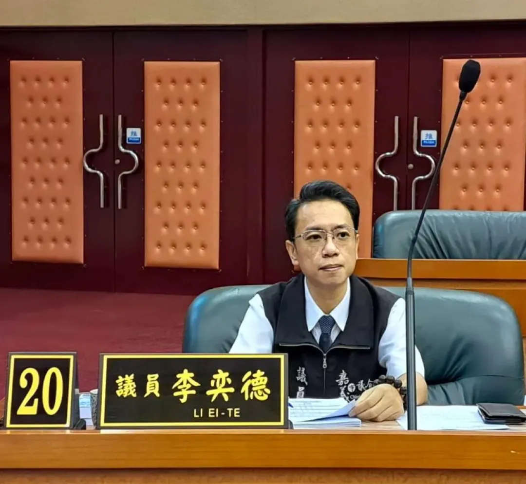 嘉義市議員李奕德26日驚傳因肝癌病逝，享年43歲。（圖／翻攝自李奕德臉書）