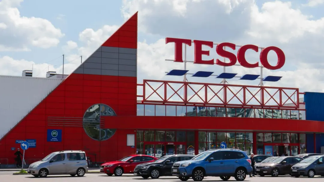 英國零售商樂購（Tesco）近日因食品標示問題發起產品召回。（示意圖／unsplash）