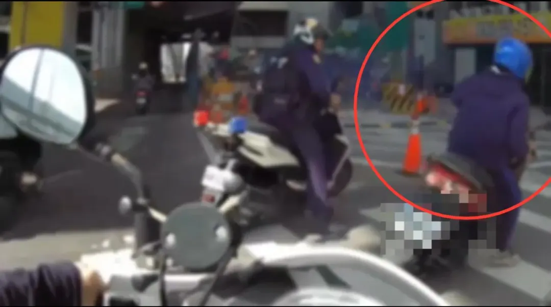 失聯移工騎車拒檢加速逃逸。(圖/翻攝畫面)
