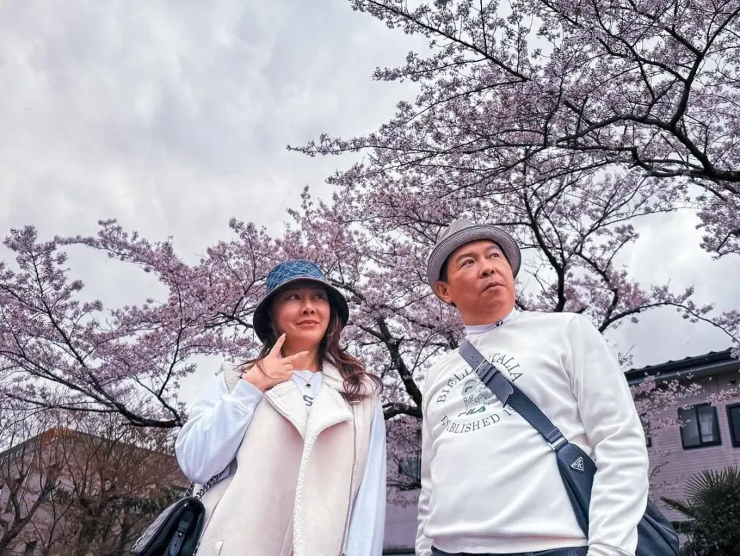 曾國城傳出將前往澳洲華僑老婆劉晏鈴(Kate)位於雪梨的娘家休假半個月。(圖/翻攝自曾國城 臉書)