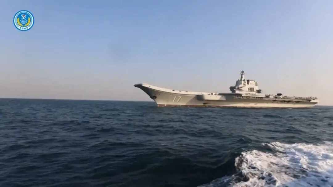 解放軍航母山東艦1日在台灣周邊出現。（圖／央視）
