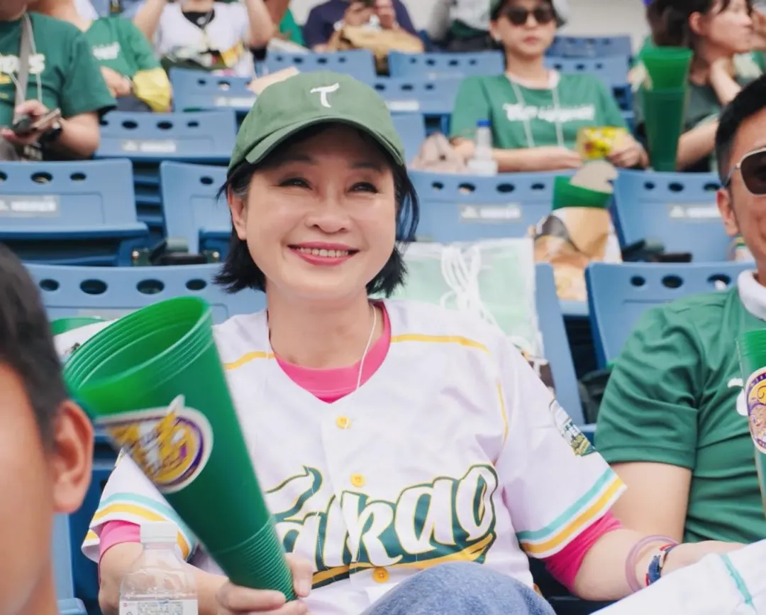 國民黨立委柯志恩發文點出行政院提4100億特別預算根本是趁火打劫且惡習不改。（圖／取自柯志恩臉書）