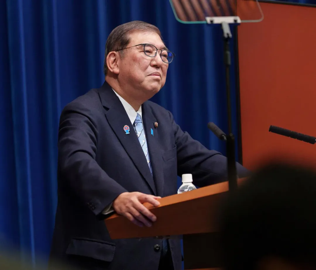 日本首相石破茂14日在眾議院預算委員會會議中表示，日本不會在談判中作出重大讓步，也不會倉促達成協議。（圖/美聯社）