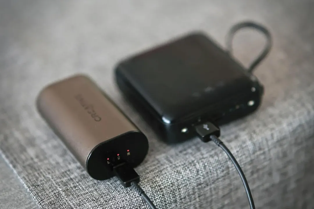 香港民航處針對行動電源的使用實施新規。（示意圖／unsplash）