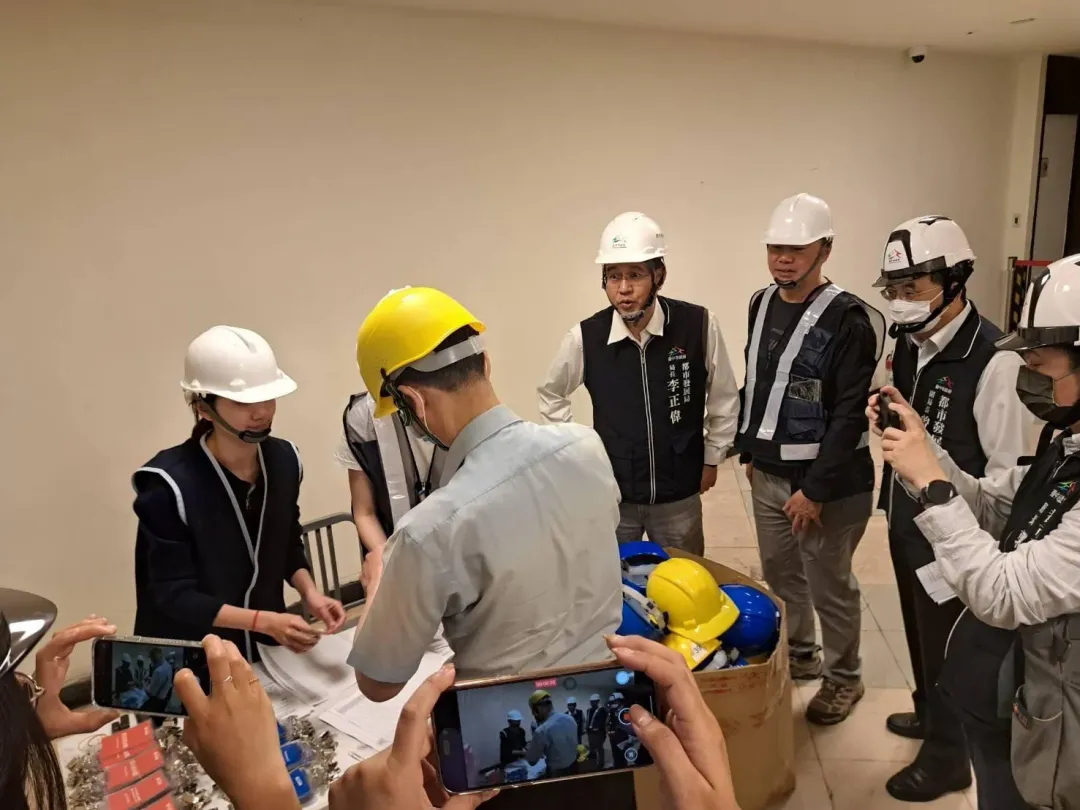 台中市都發局視察。（圖／台中市都發局提供）