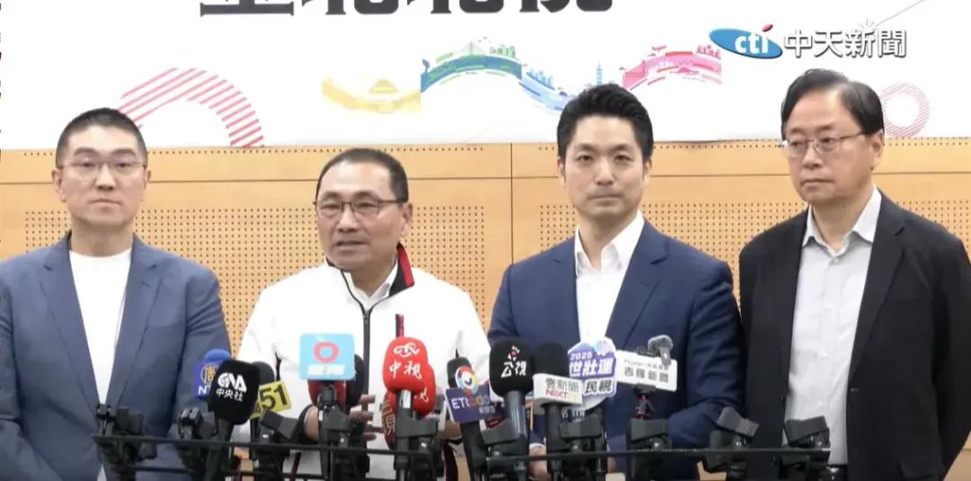 基隆市長謝國樑、新北市長侯友宜、台北市長蔣萬安、桃園市長張善政9日針對官順問題召開會議，並發表聯合聲明。（圖／中天新聞）