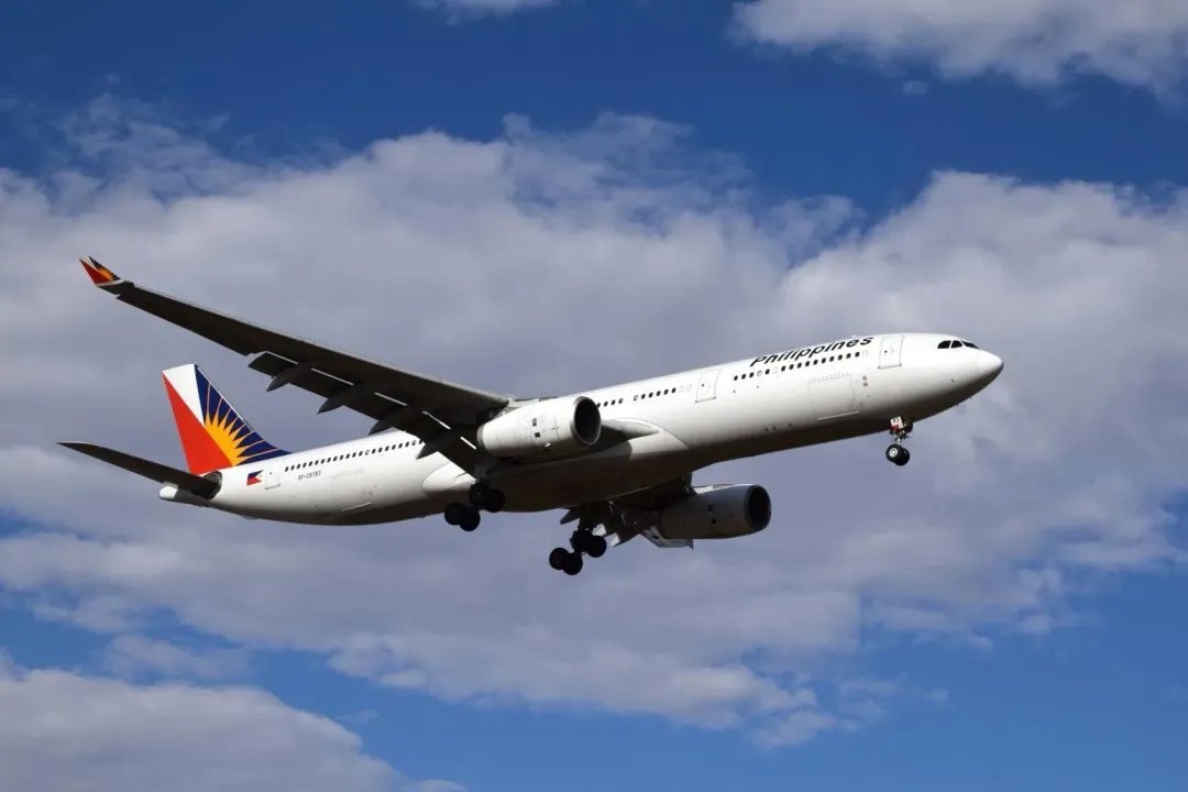 一架菲律賓航空班機因機艙內冒煙迫降於羽田機場。（示意圖／翻攝Unsplash）