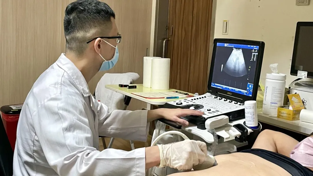 民眾可透過腹部超音波檢查了解自身脂肪肝風險。（圖／彰化秀傳醫院）