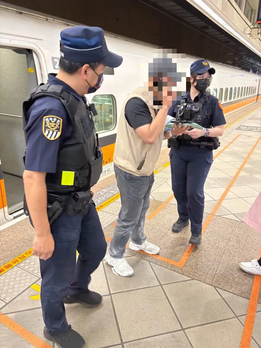 警方接獲高鐵通報立即派員前往現場查處。（圖／警方提供）