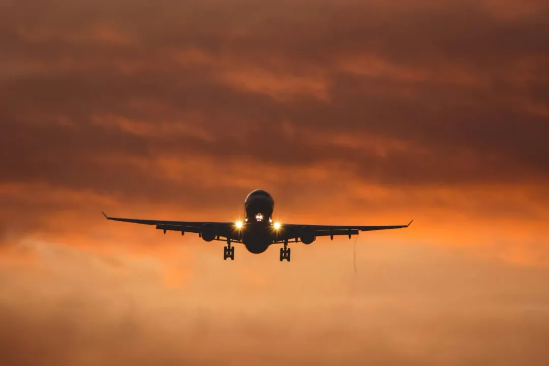 大陸已要求國內各航空公司暫停接收待交付的美國波音飛機。(示意圖/pexels)