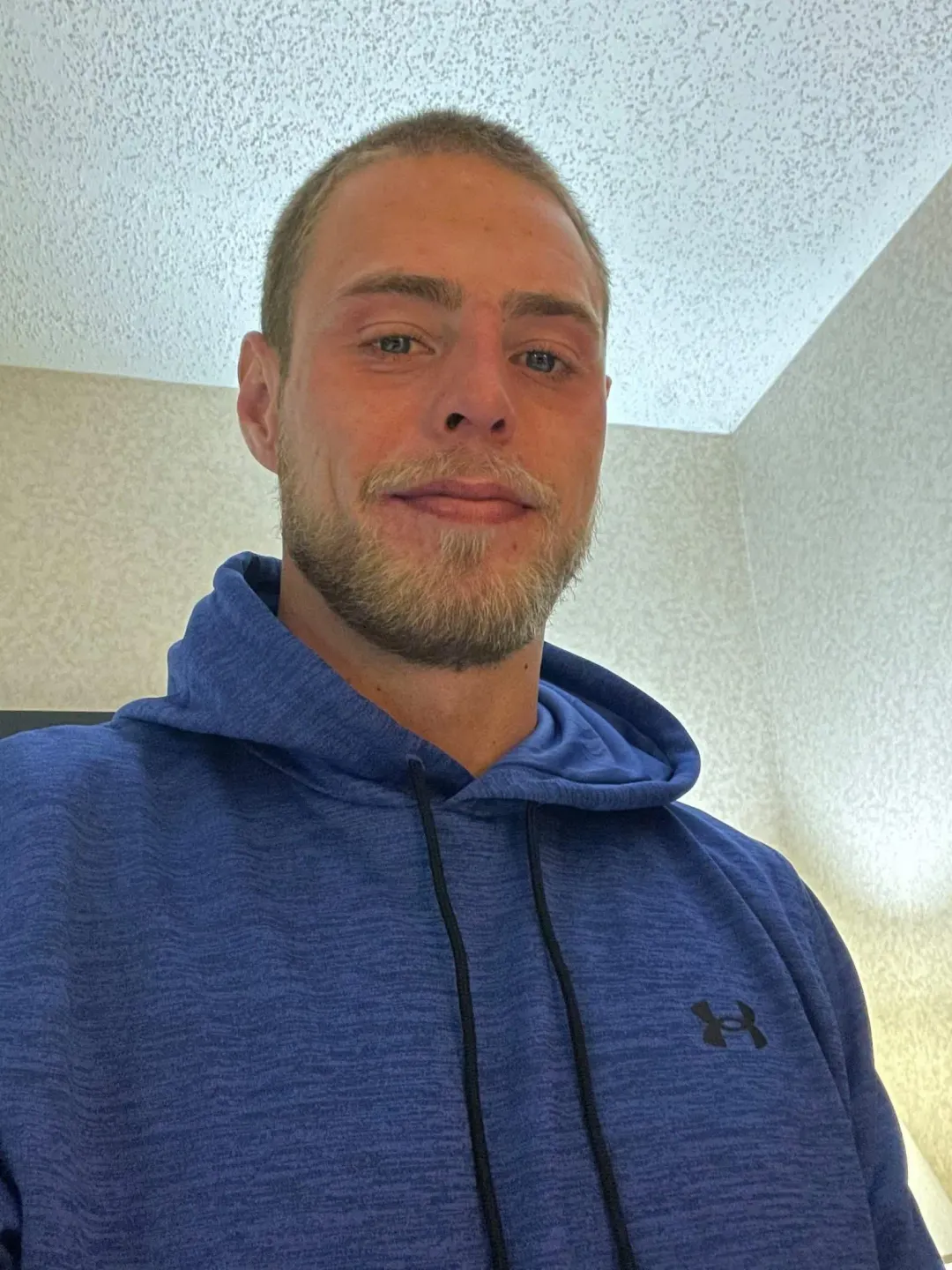 32歲的受害者雅各布慘遭斧頭砍傷頸部。（資料照／翻攝自Gofundme.com）
