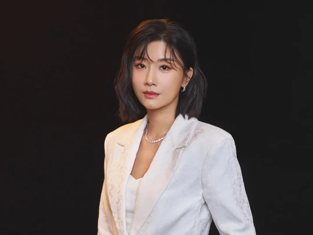 金鐘影后朱芷瑩跟上流行「AI吉卜力」卻惹出爭議。（圖／翻攝自朱芷瑩 臉書）