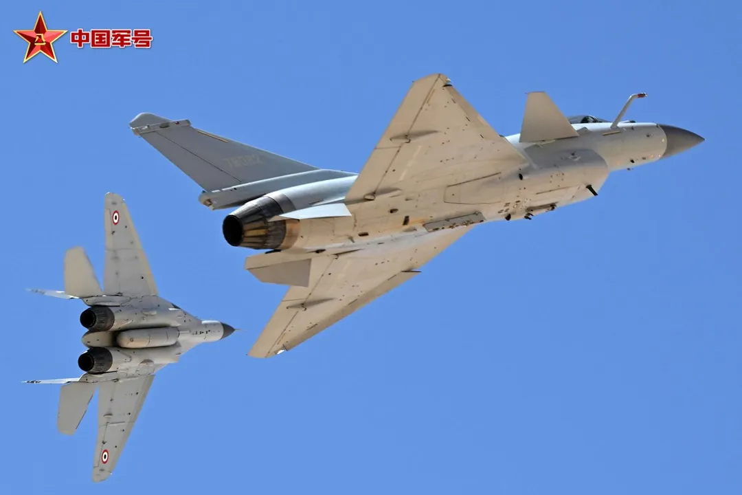 米格-29、殲-10C戰機。（圖／中國軍號）