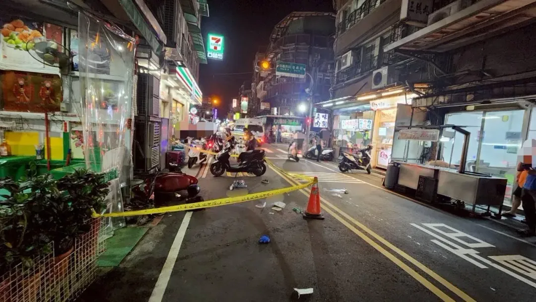 三重老婦疑違規過馬路遭騎士撞死。（圖／警方提供）