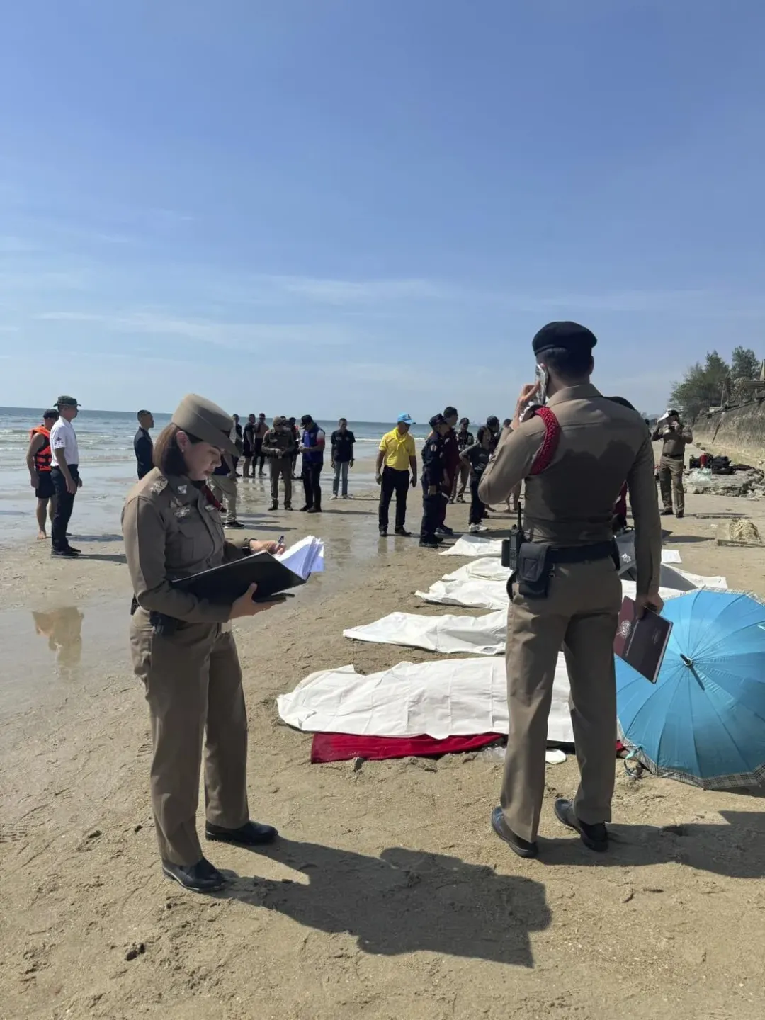 警方已將遺體打撈上岸。(圖/美聯社)