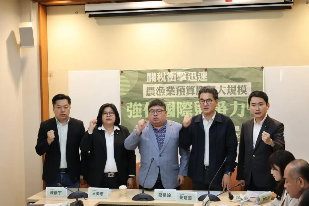 農業縣綠委要求政院擴編支援農業相關算。（圖／翻攝蔡易餘臉書）