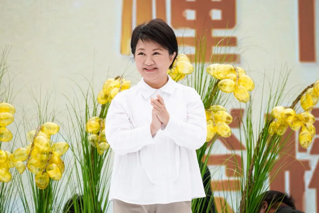 盧秀燕表示,近期受到美國關稅政策影響,市府已啟動「護勞工20大力」,要成為勞工朋友最堅實的靠山。(圖取自盧秀燕臉書)