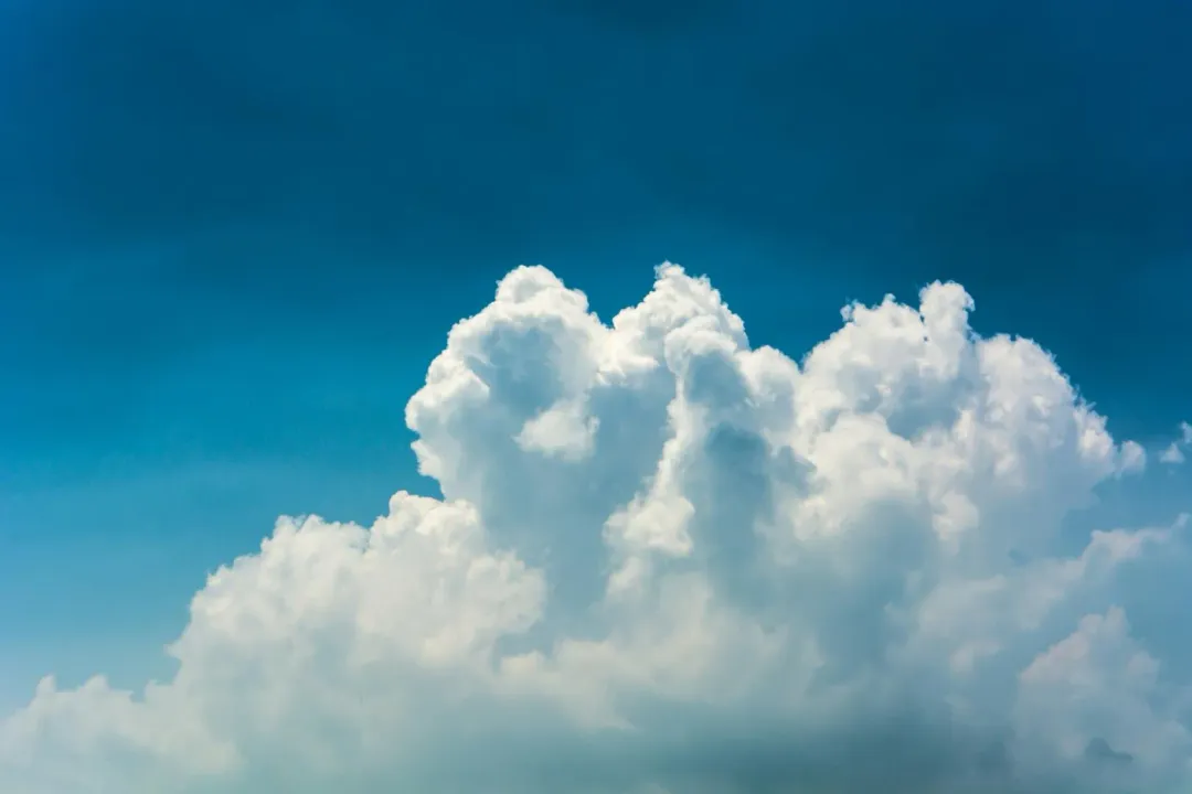 南韓濟州島出現詭異雲層。（示意圖／unsplash）