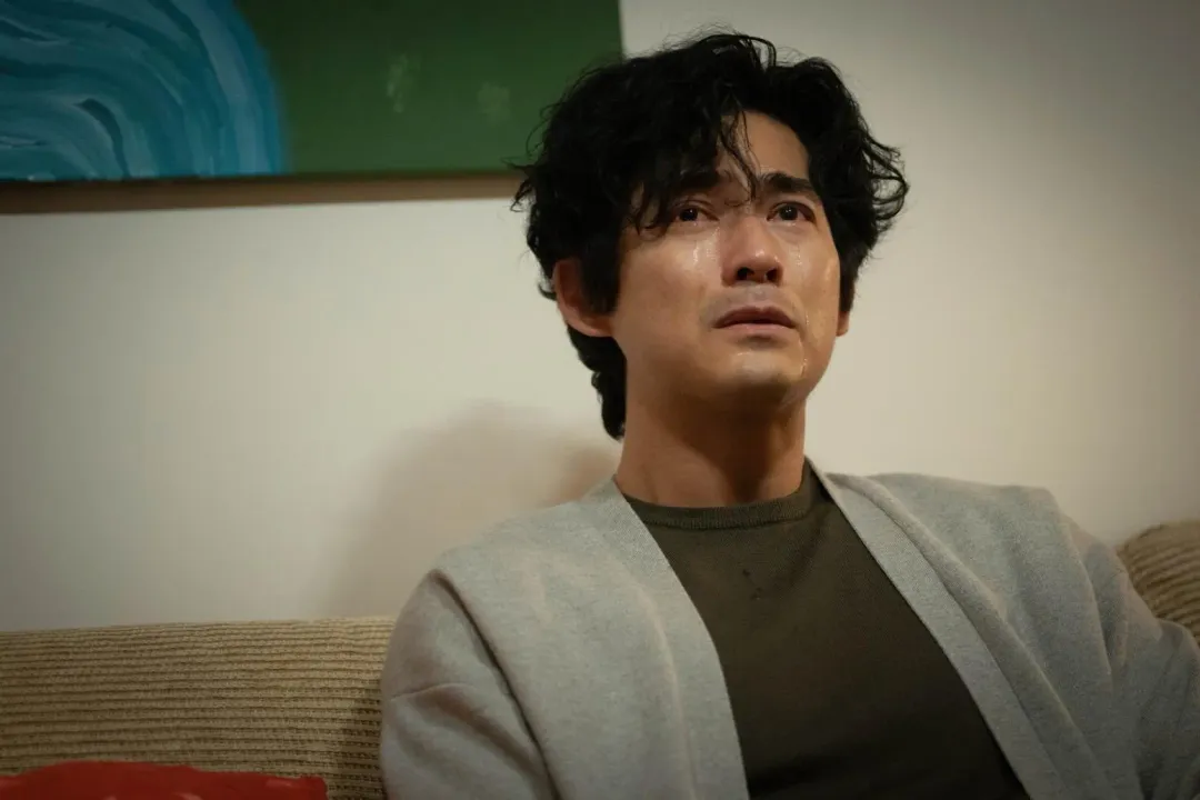 周渝民在《我們與惡的距離2》 劇中飾演一名精神科醫生。（圖／CATCHPLAY提供）