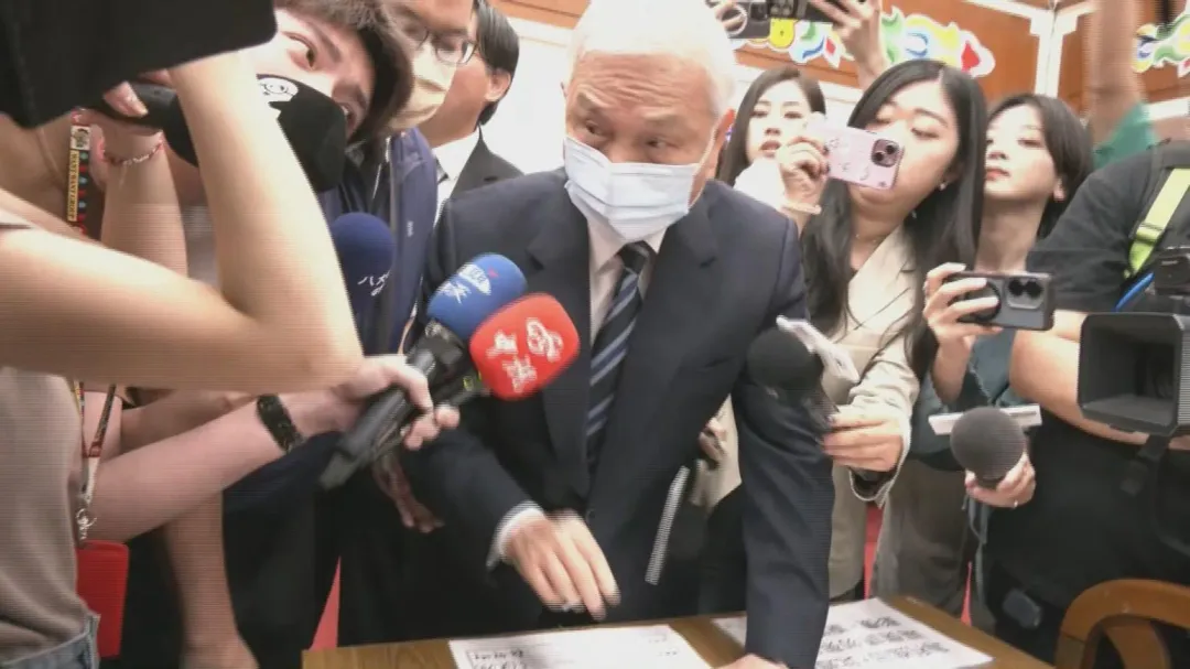 央行總裁楊金龍（攝自中天新聞）