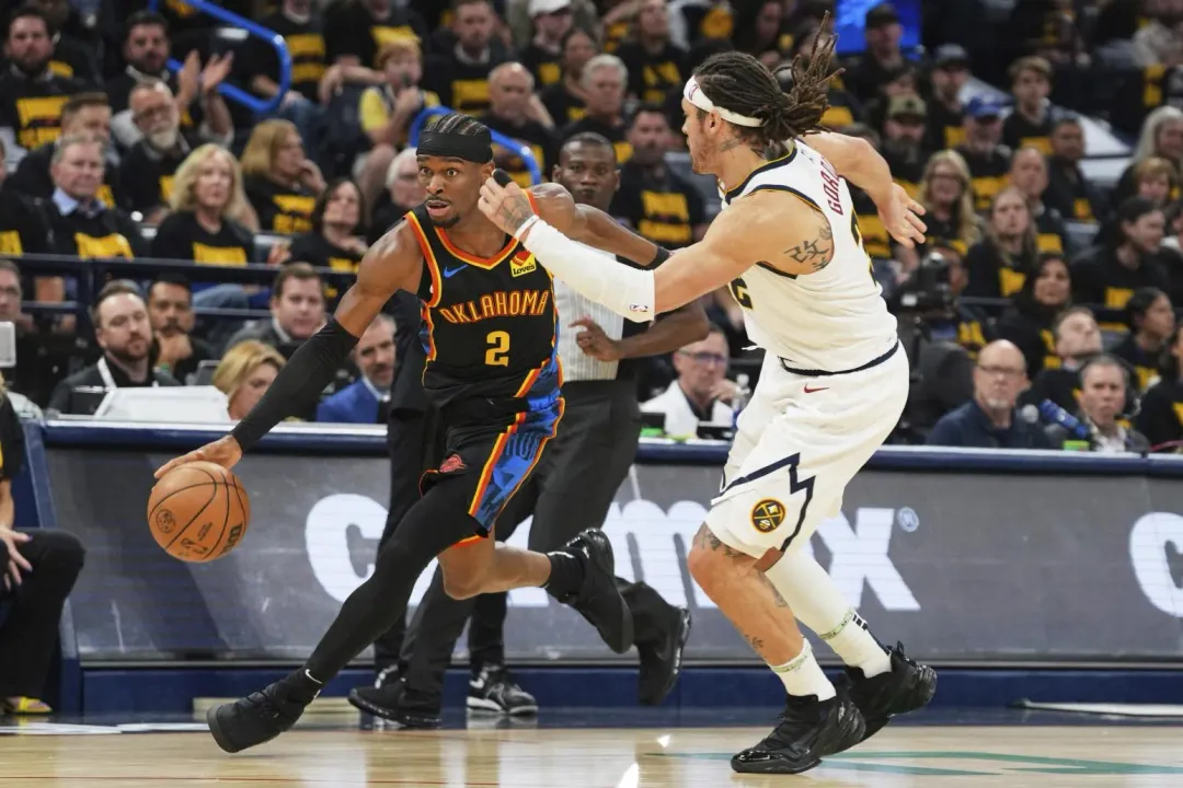 亞歷山大（Shai Gilgeous-Alexander）打完3節就打卡下班，共計13投11中、拿下全場最高的34分。（圖／美聯社）
