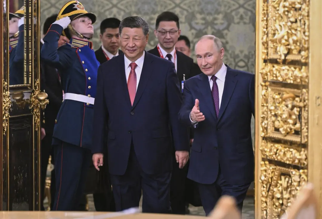 大陸國家主席習近平今天在莫斯科與俄羅斯總統普丁(Vladimir Putin)舉行會談。(圖/美聯社)