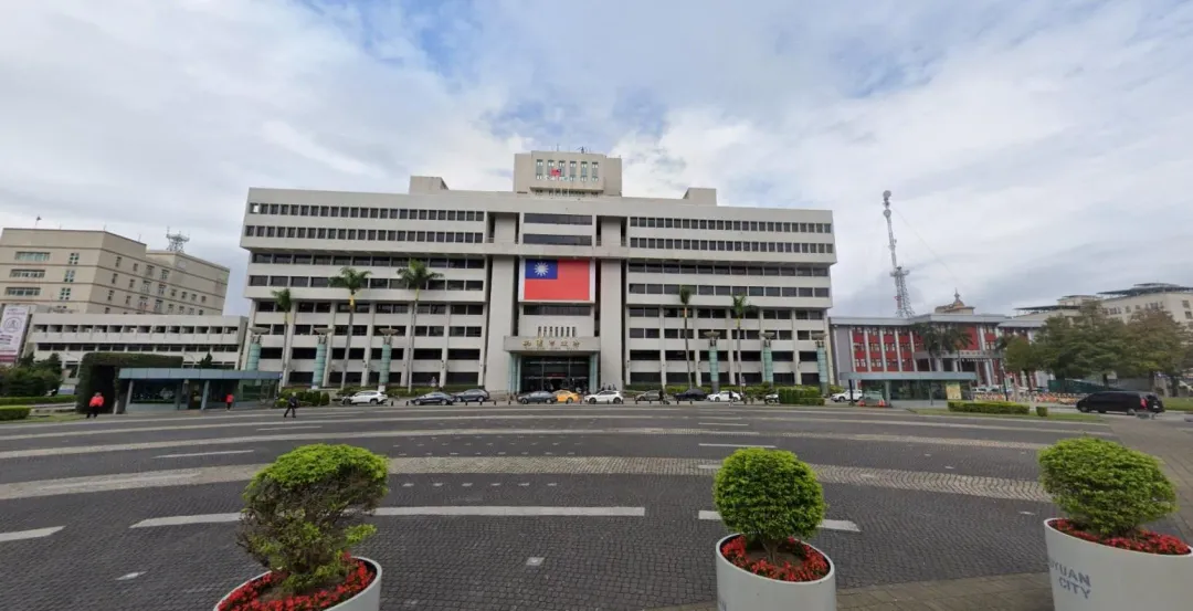 桃園市政府水務局今(9)日發布天氣預報指出,受鋒面接近並逐漸通過影響,5月9日至11日母親節連假期間,桃園市天氣狀況將較不穩定,提醒市民朋友提高警覺。(圖/翻攝自Googlemaps)