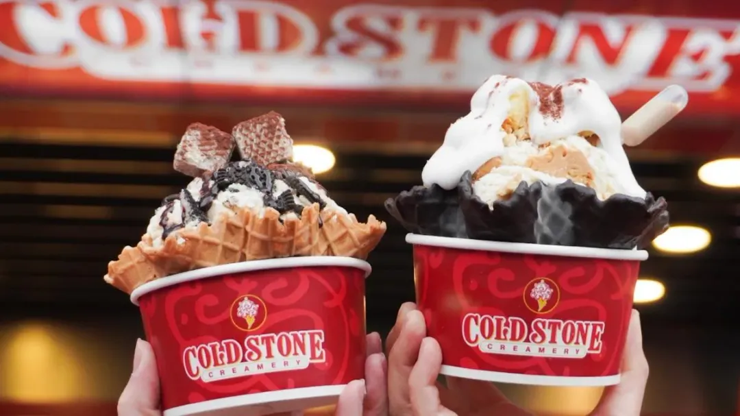 COLD STONE酷聖石冰淇淋推出中杯以上冰淇淋買1送1，新品也可參加。（圖／COLD STONE酷聖石提供）